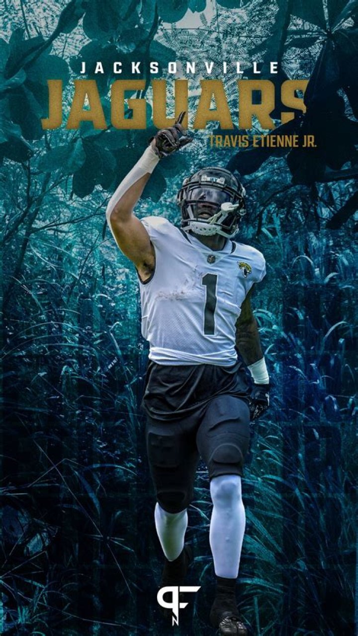 Travis Etienne Bio, Age, Nfl, Record, Married, Family, Weight, Video, Net Worth and Twitter