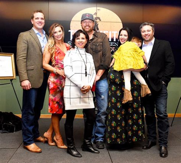 Was Joao Ricardo Vieira Arrested? The Untold Truth On PBR Star’s Wife and Family