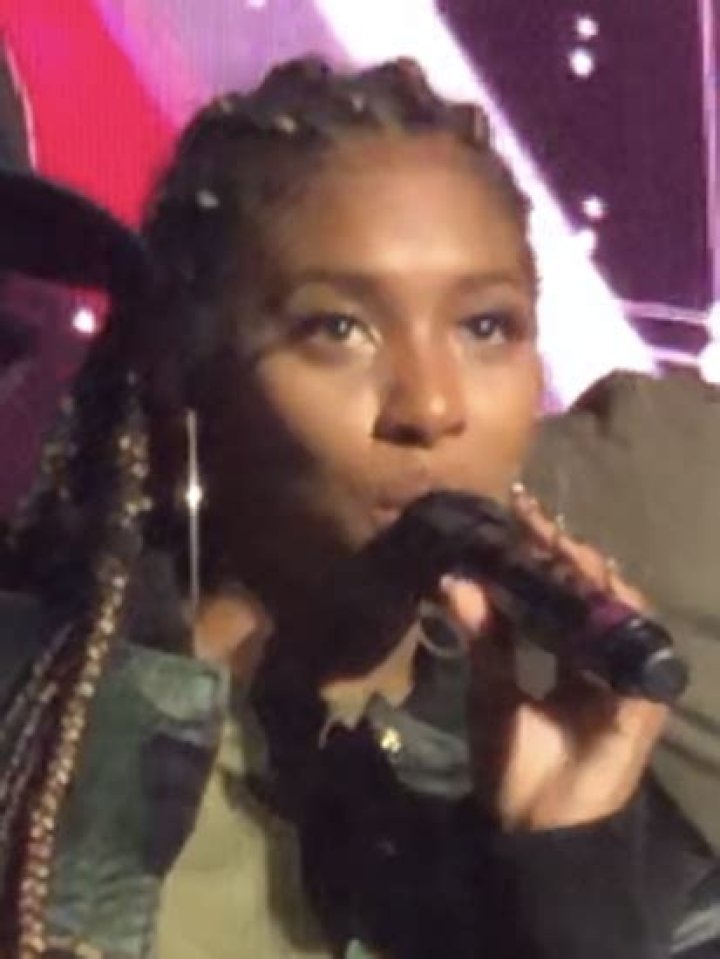 Whitney Wright Height, Weight, Net Worth, Age, Birthday, Wikipedia, Who, Nationality, Biography