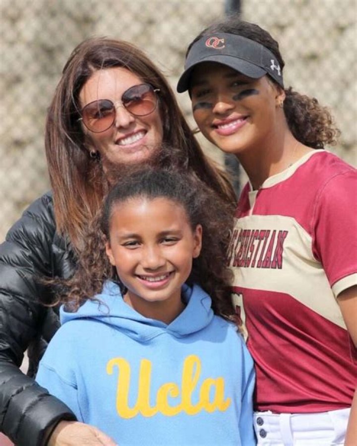 Who Are Maya Brady’s Parents? Meet Her Mom Maureen & Dad Brian Timmons