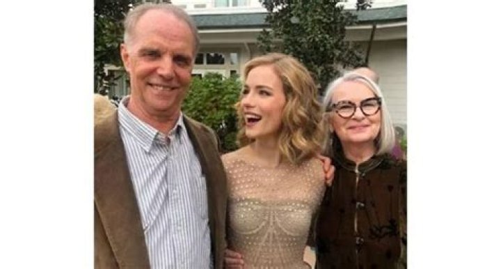 Who Are Willa Fitzgerald Parents Edward Fitzgerald And Judith Dohse? Meet ’18½’ Actress Family