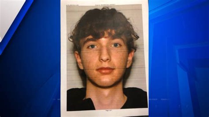 Who Is 20-Year-Old Jonathan Douglas Sapirman From Greenwood Indiana? Mall Mass Shooter Identified