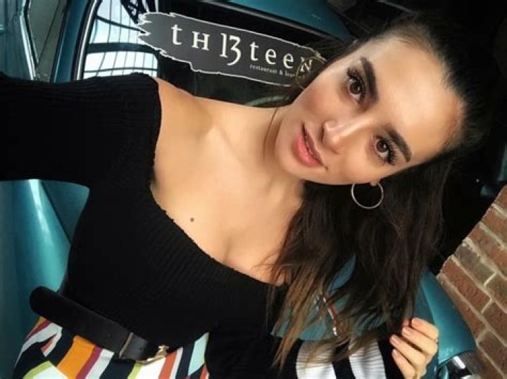 Who Is @alejandraquirozf1 On Instagram? Everything To Know