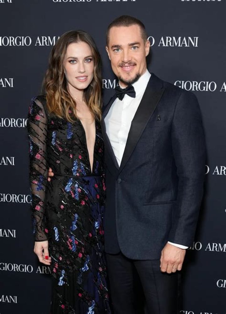 Who Is Alexander Dreymon? Is He Gay? Who Is His Wife, Girlfriend, Or Partner?