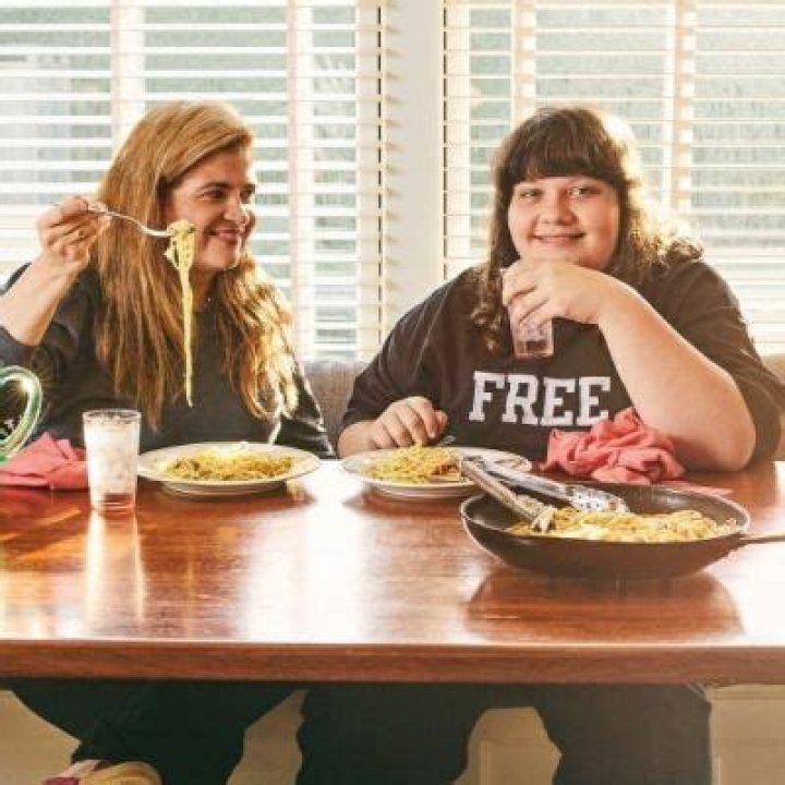 Who Is Ava Clark? Meet Alex Guarnaschelli’s Daughter: Family And Wiki