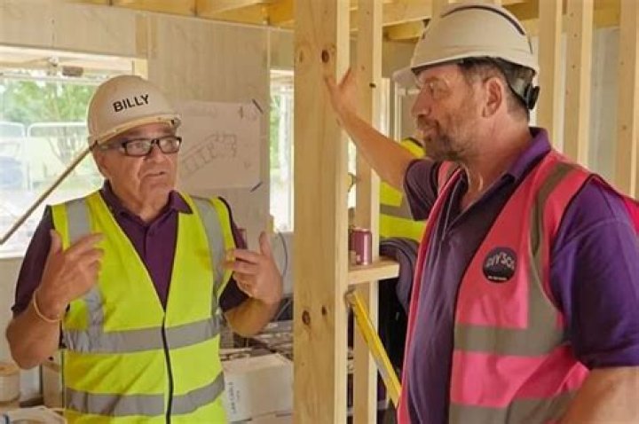 Who Is Billy Byrne From Diy SOS? Details About The TV Cast