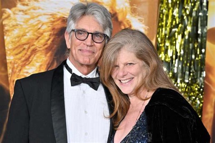 Who Is Eliza Kluegling? Peter Rosello Girlfriend Or Wife – Are They Married?