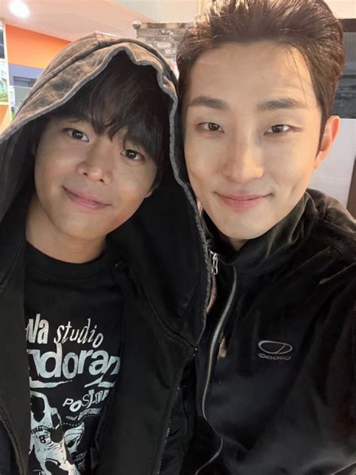 Who Is “hstikkytokky” From TikTok, What Is His Real Name? His Age, And Instagram Bio