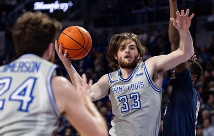 Who Is Iquan Warlick Basketball Prospect? Brooklyn 4 Killings Teen Suspect In Custody