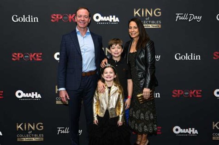 Who Is Ken Goldin’s Wife? A Look at the Goldin Auctions Owner’s Family, Including His Ex-wife & Her Age!