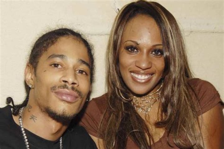 Who is Layzie Bone’s Ex-Wife? Relationship History.