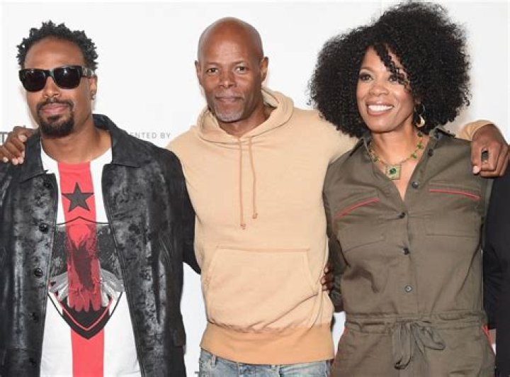 Who Is Marlon Wayans Sister Nadia Wayans? Everything To Know About His Siblings