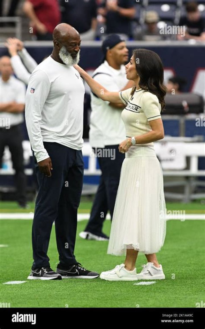 Who Is MaryAnne Smith? Lovie Smith Wife and Personal Details On The Soon-To-Be Texans Head Coach
