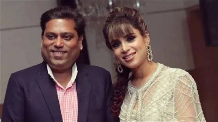 Who Is Saanvi Malu? Vikas Malu Second Wife: Relationship And Dating History