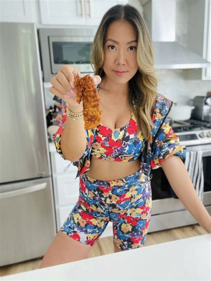 Who is Snack Queen Tiktok Aka Jen Curley? Meet Her On Instagram