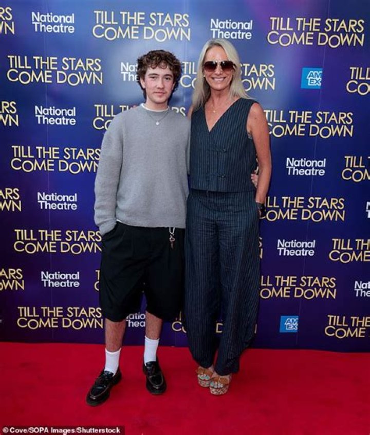 Who Is Tamzin Outhwaite Partner Tom Child? Find About His Age And Wikipedia Bio