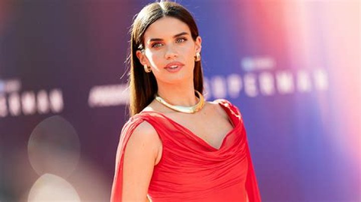 Who Is Valentina Sampaio? Everything To Know About The Model