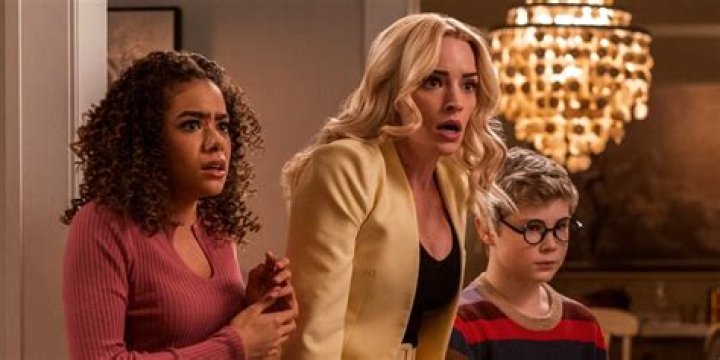 Why Is Tom In A Coma Ginny And Georgia Season 2?