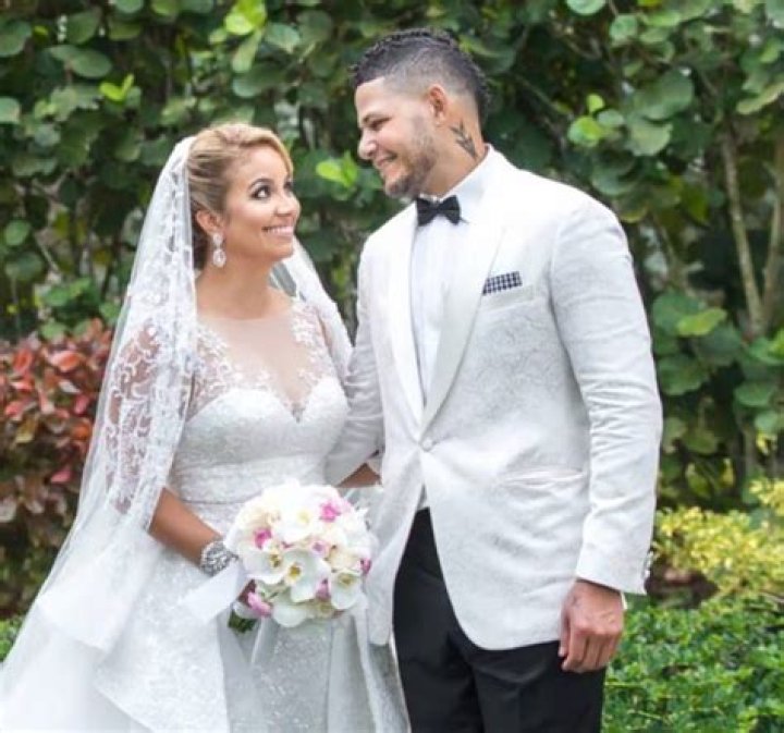 Yadier Molina Age, Wiki, Biography, Wife, Children, Salary, Net Worth, Parents
