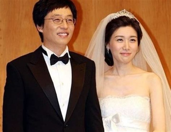 Yoo Jae-suk is Married to Wife: Na Kyung Eun. Kids.